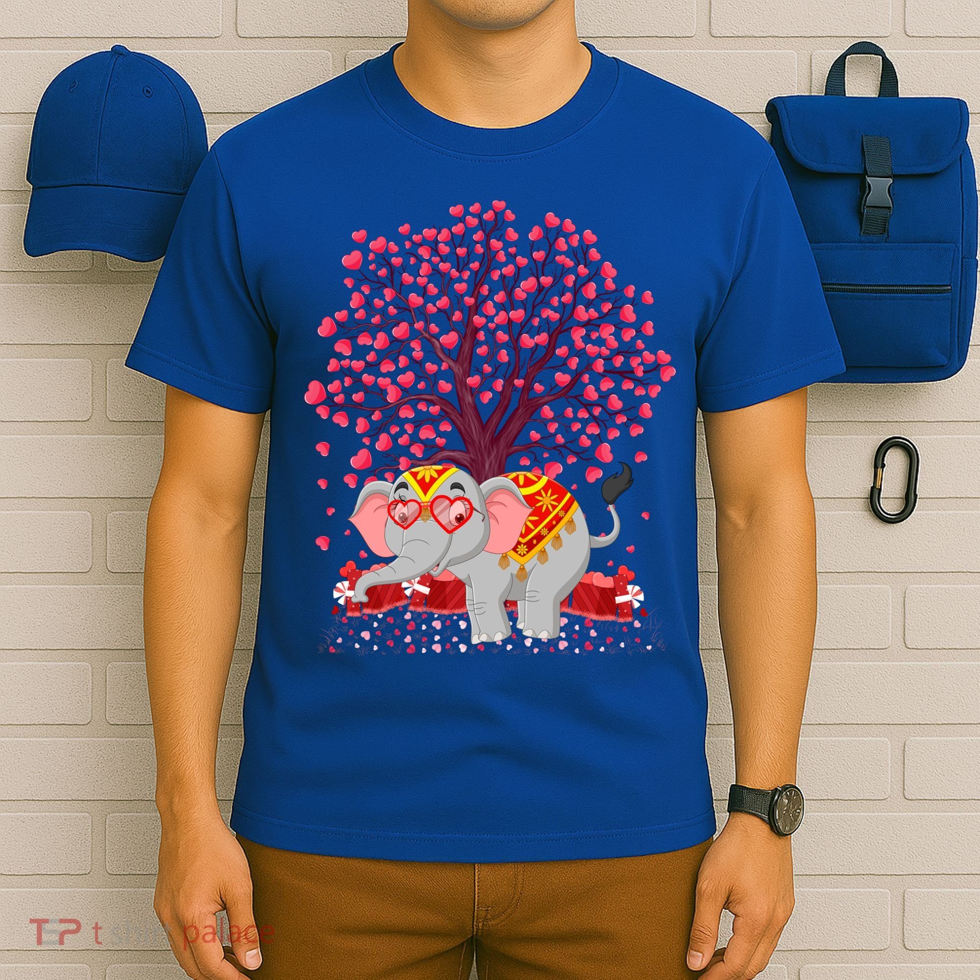 Elephant Lover Heart Tree Indian Elephant Valentine's Day Gift T-Shirt