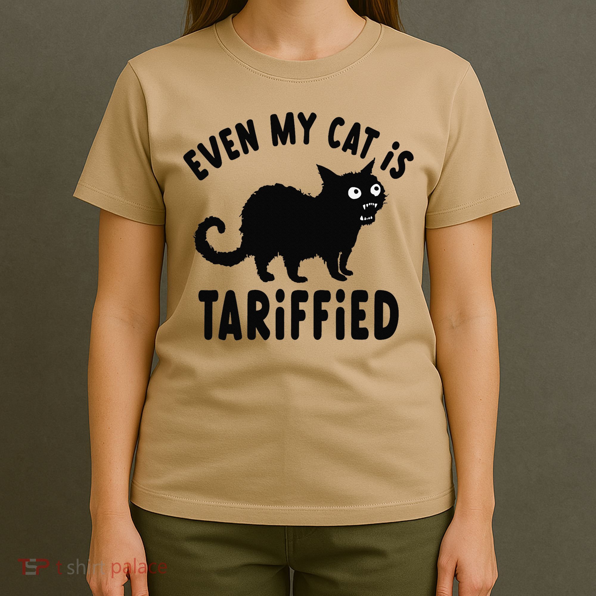 Even My Cat Is Terrified Funny Creepy Cat Face Scary Kitten T-Shirt