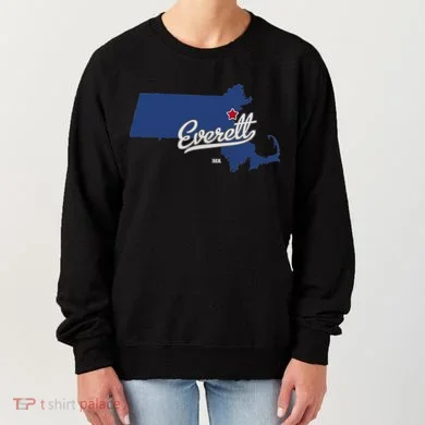 Everett Massachusetts MA Map Women's Sweatshirt