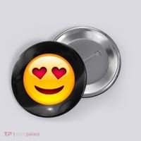Emoticon Love Emoji Smiley with Heart Eyes Button thumb 0
