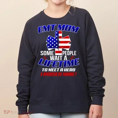 EMT Mom Women's Sweatshirt