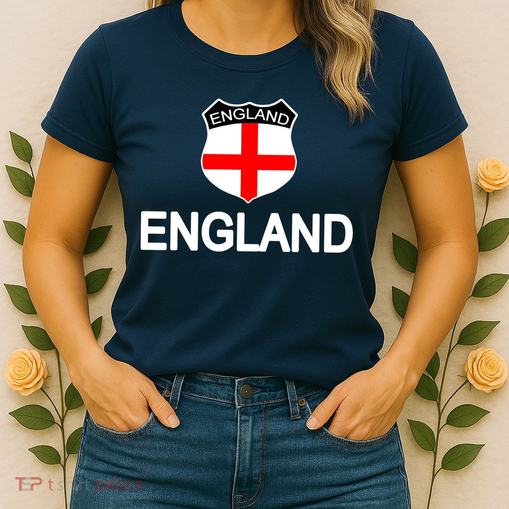 England Soccer Fan English Crest Flag Women's T-Shirt
