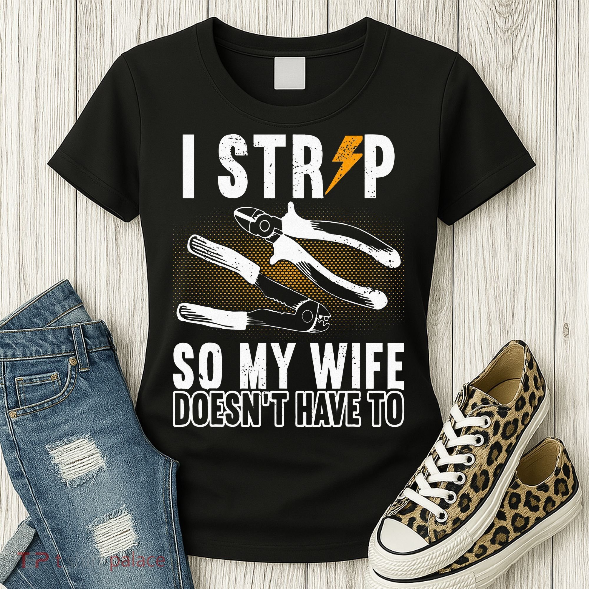 Electrician Outfit Electrical Technicain Tools Women's T-Shirt