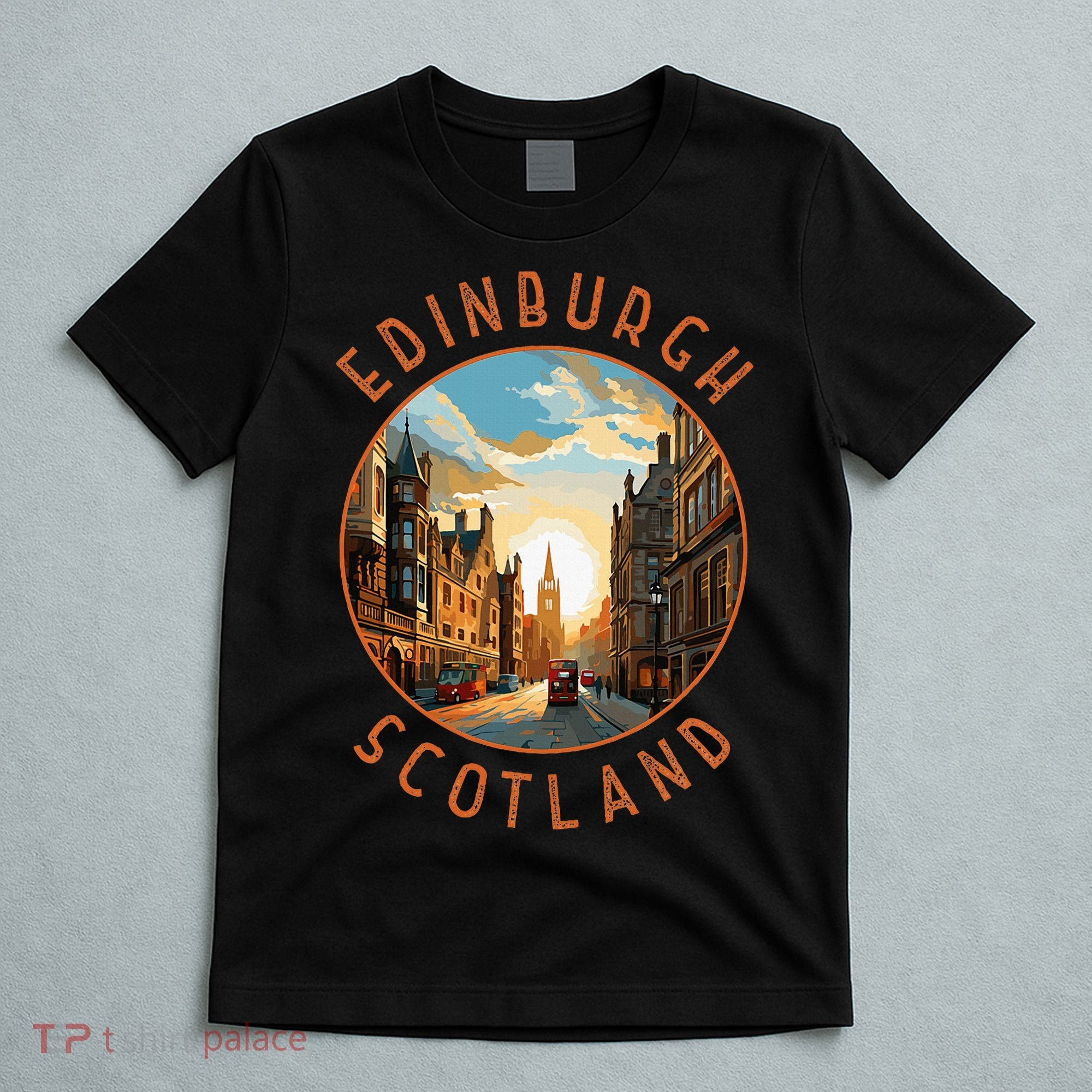 Edinburgh Scotland Retro Distressed Circle Travel Souvenir T-Shirt