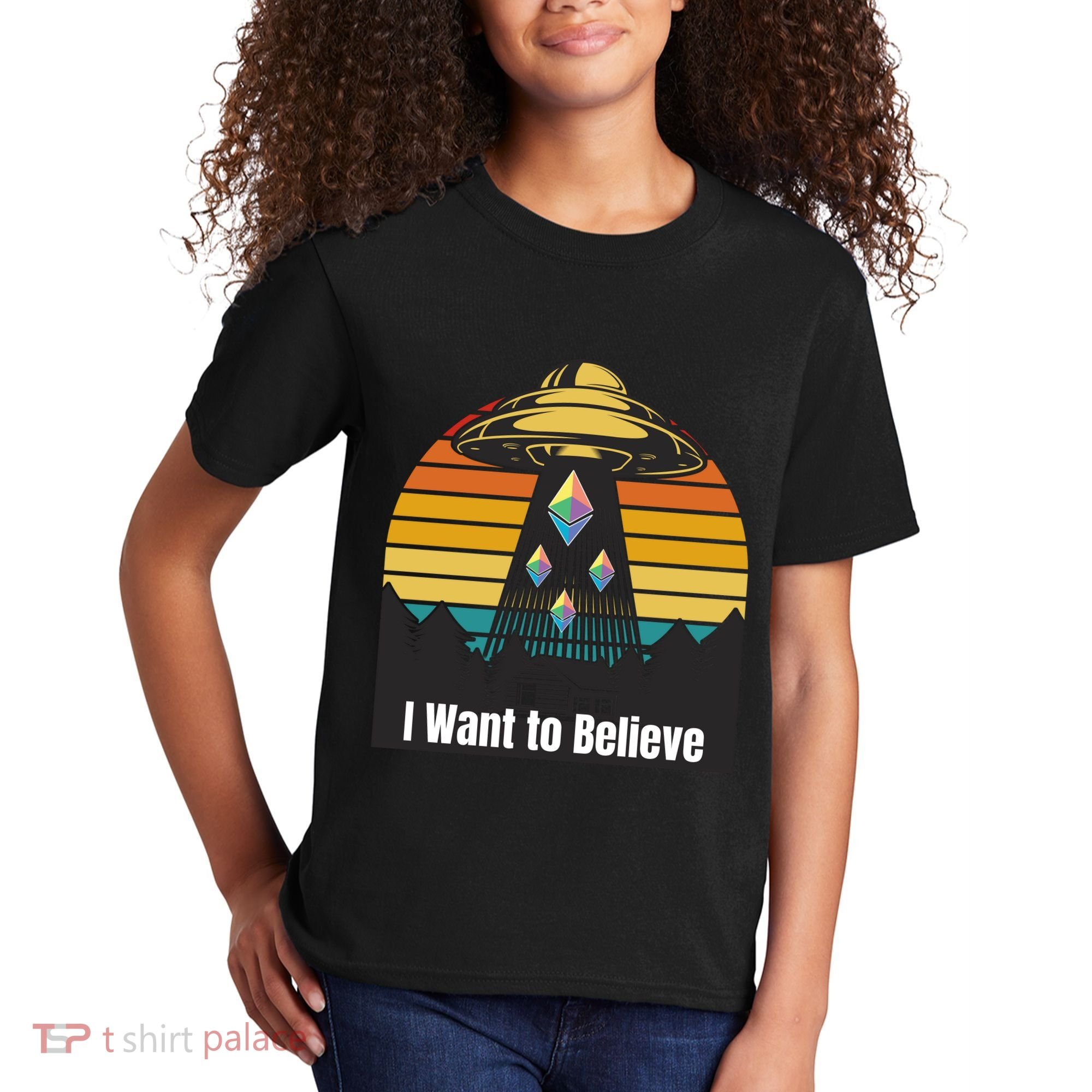 Ethereum UFO Encounter Retro Sunset, I Want To Believe Crypto Kids T-Shirt