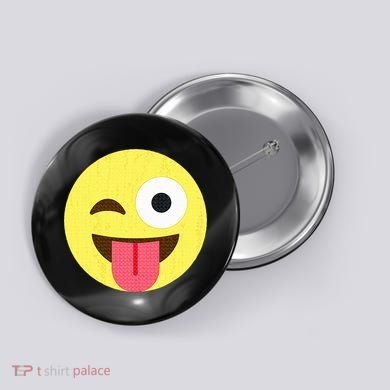 Emoticon Winking Face With Tongue Button