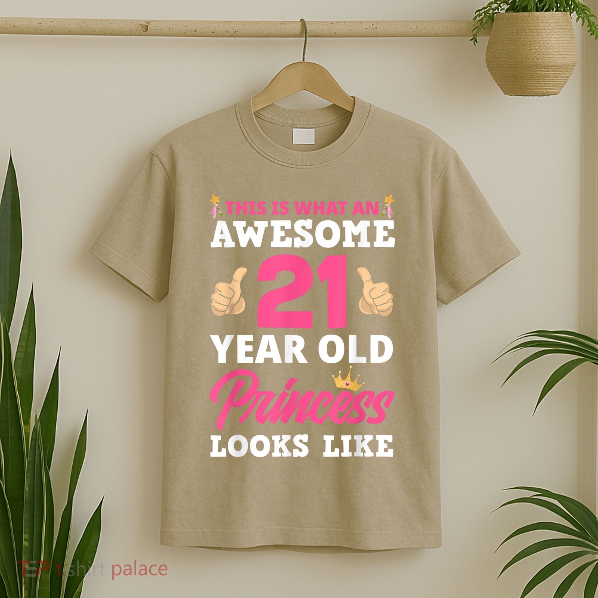 Funny 21st Birthday Women Funny 21 Years Old Birthday Girls T-Shirt