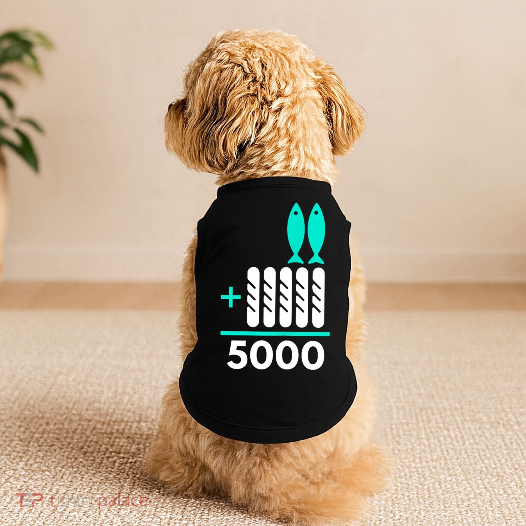 Funny 2 Fish +5 Loaves = 5000/5 Loaves And 2 Fish Gift Doggie Tank