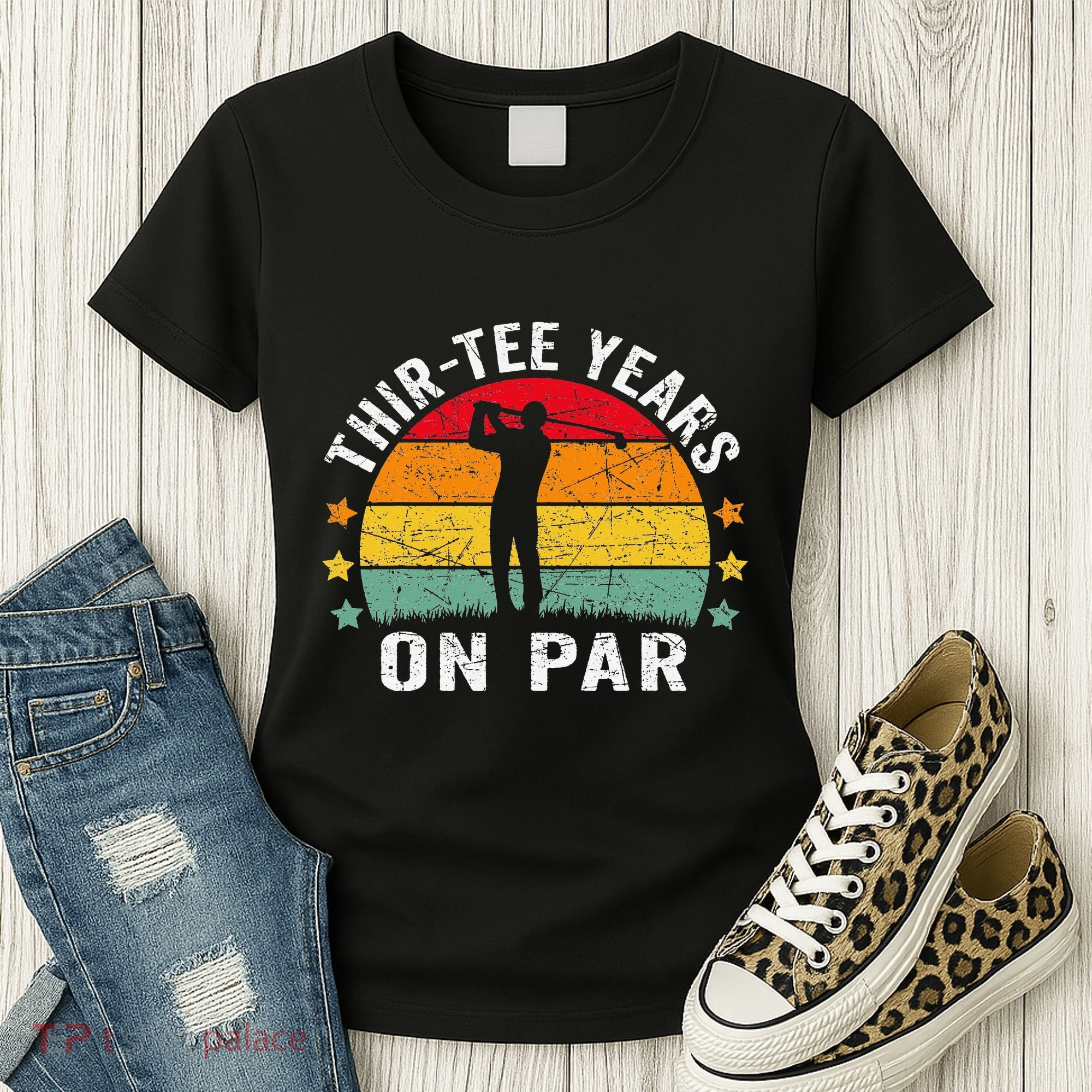 Funny 30th Birthday Golf Pun Retro Sunset 30 Year Old Golfer Women's T-Shirt