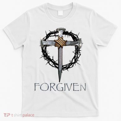 Forgiven  3 Nails crown of thorns  T-Shirt
