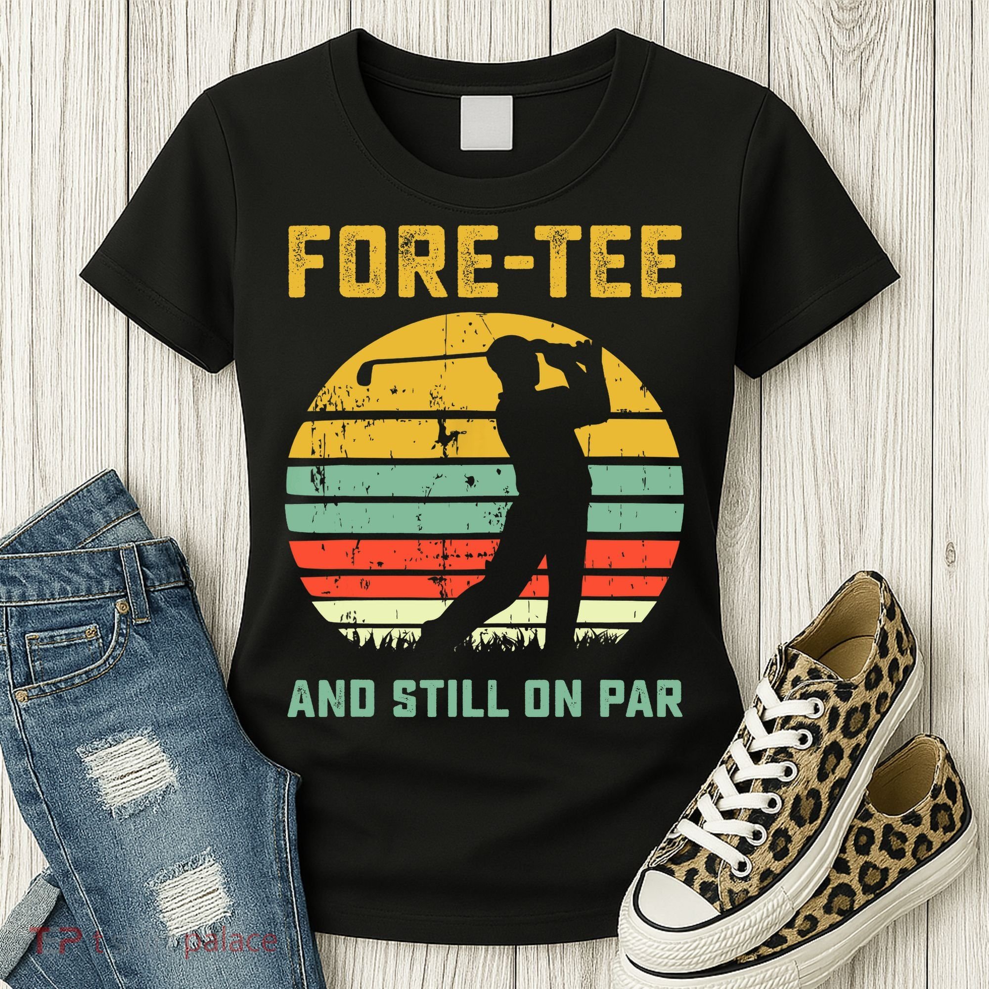 Funny 40th Birthday Golf Pun Golfing 40 Year Old Golfer Tee Women's T-Shirt