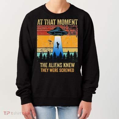 Funny Alien Abduction Malinois Dutch Shepherd Ufo Uap Dog Women's Sweatshirt