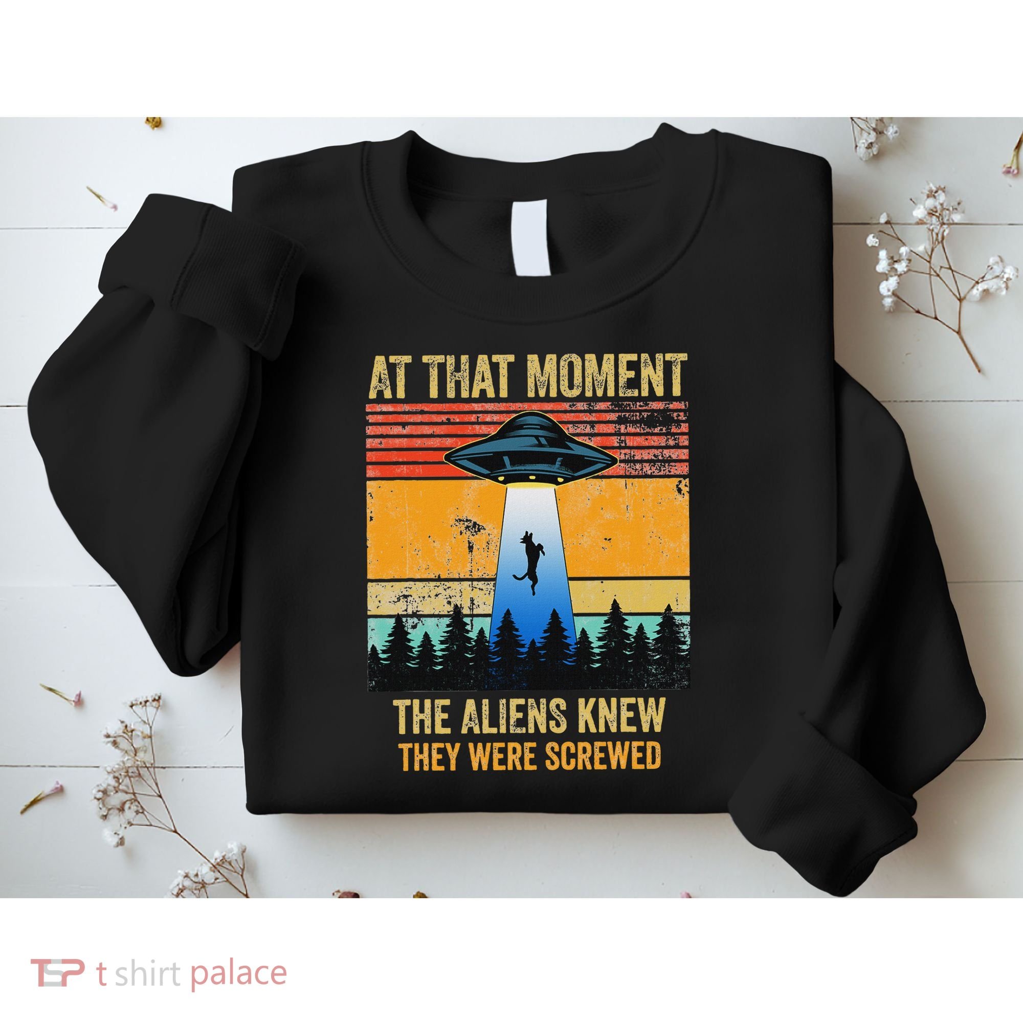 Funny Alien Abduction Malinois Dutch Shepherd Ufo Uap Dog Sweatshirt