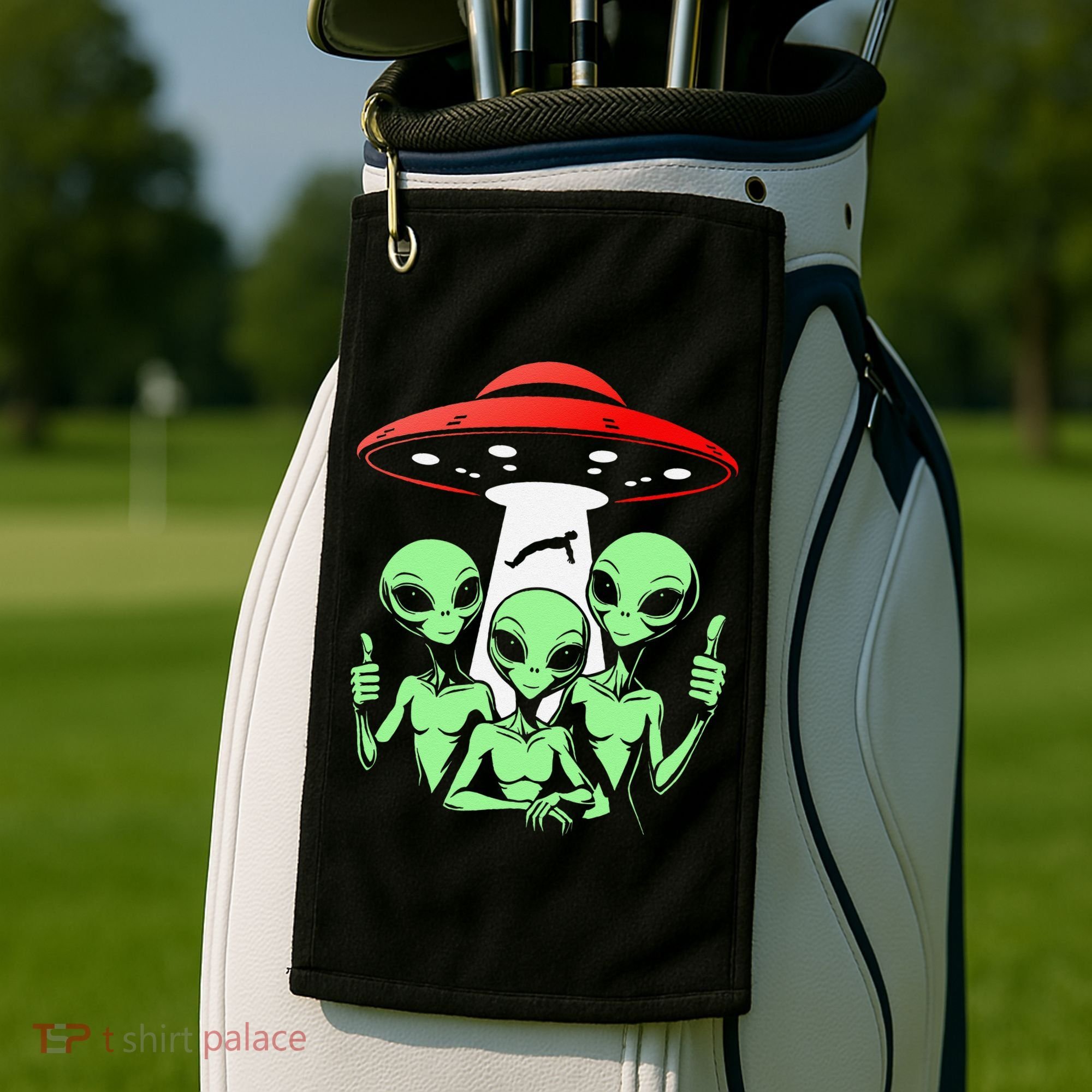 Funny Alien Abduction Selfie Alien Vacation Fishing Trip Golf Towel