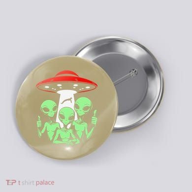Funny Alien Abduction Selfie Alien Vacation Fishing Trip Button
