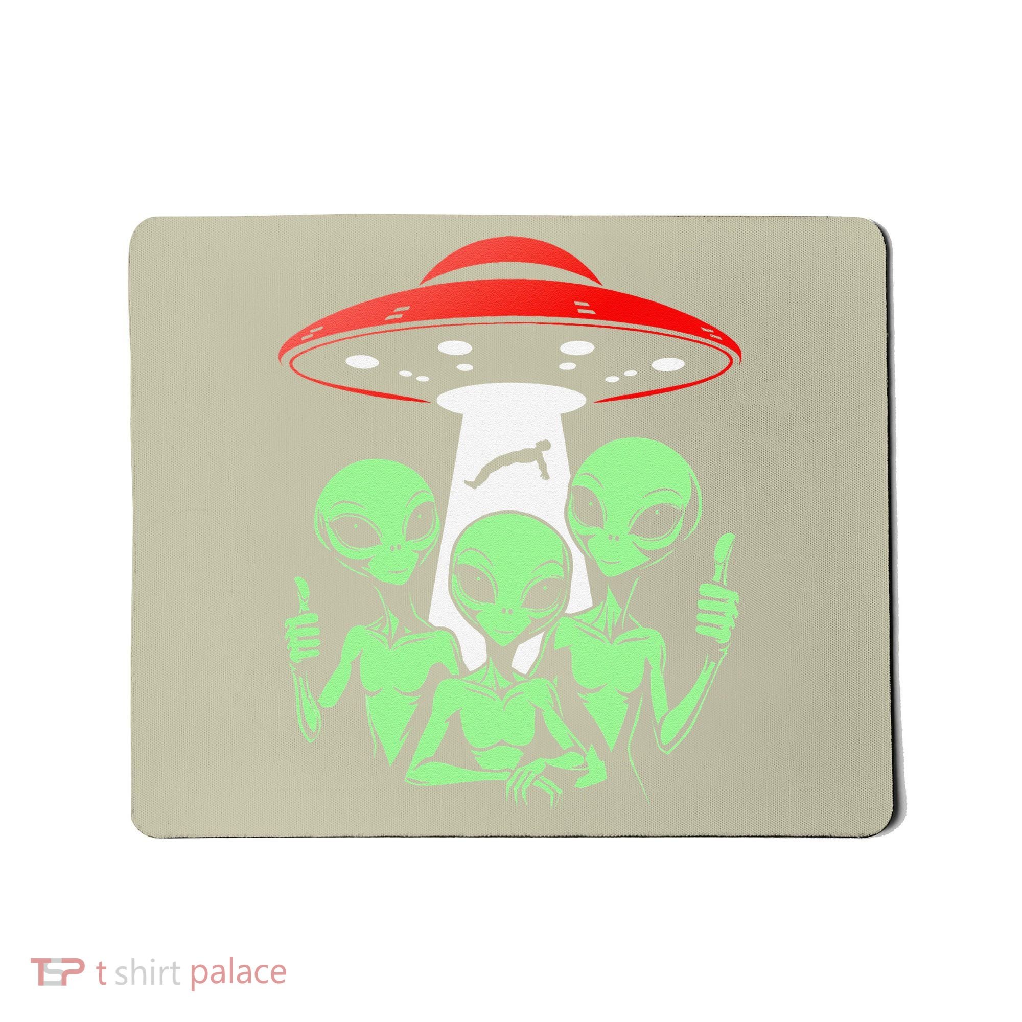 Funny Alien Abduction Selfie Alien Vacation Fishing Trip Mousepad