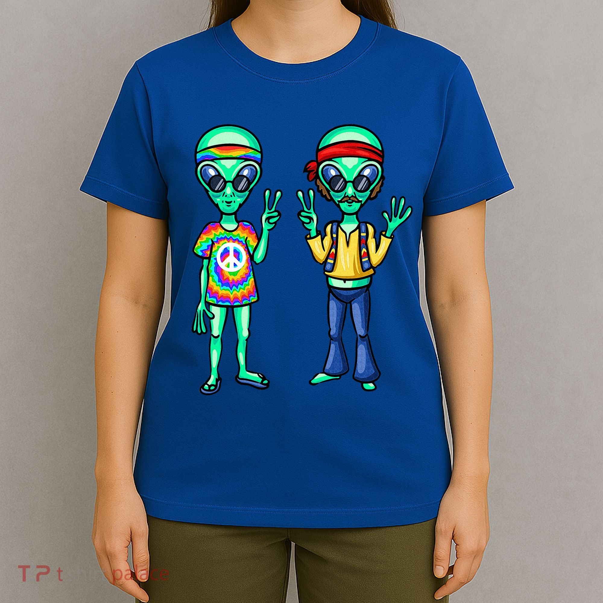 Funny Alien Alien Lover Hippie Aliens Believe In Aliens T-Shirt
