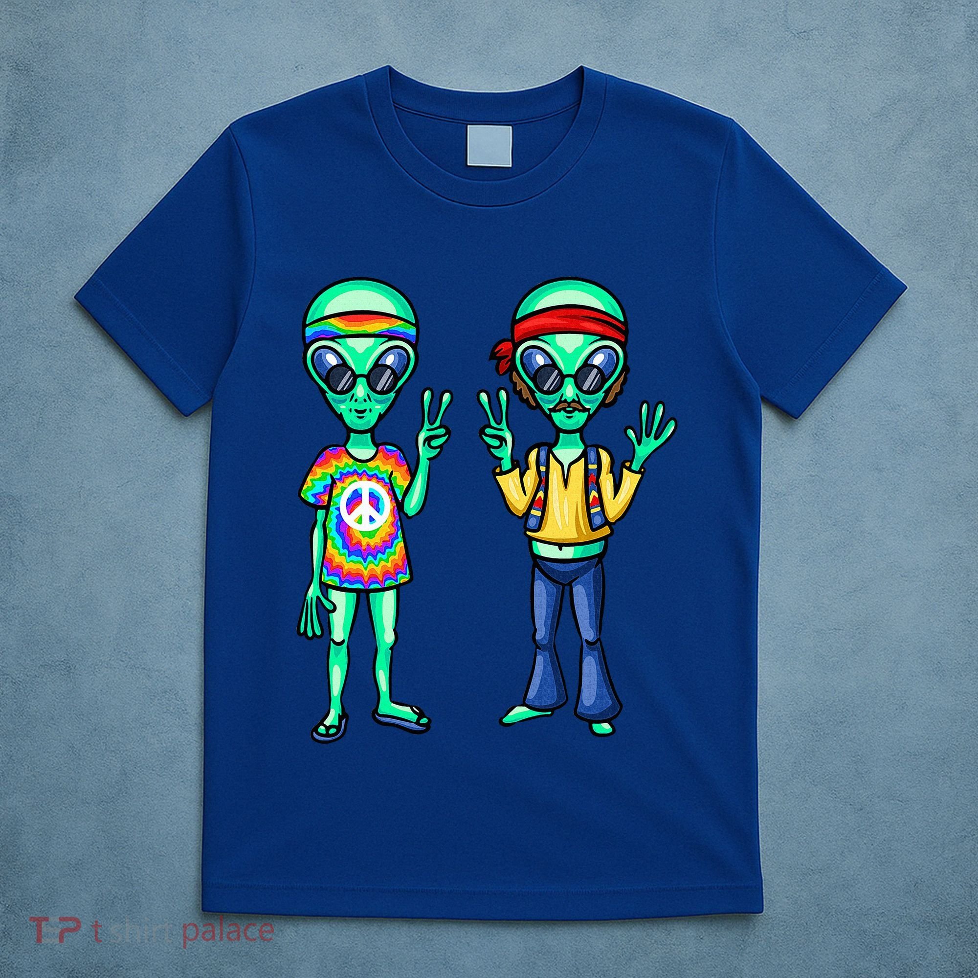 Funny Alien Alien Lover Hippie Aliens Believe In Aliens T-Shirt