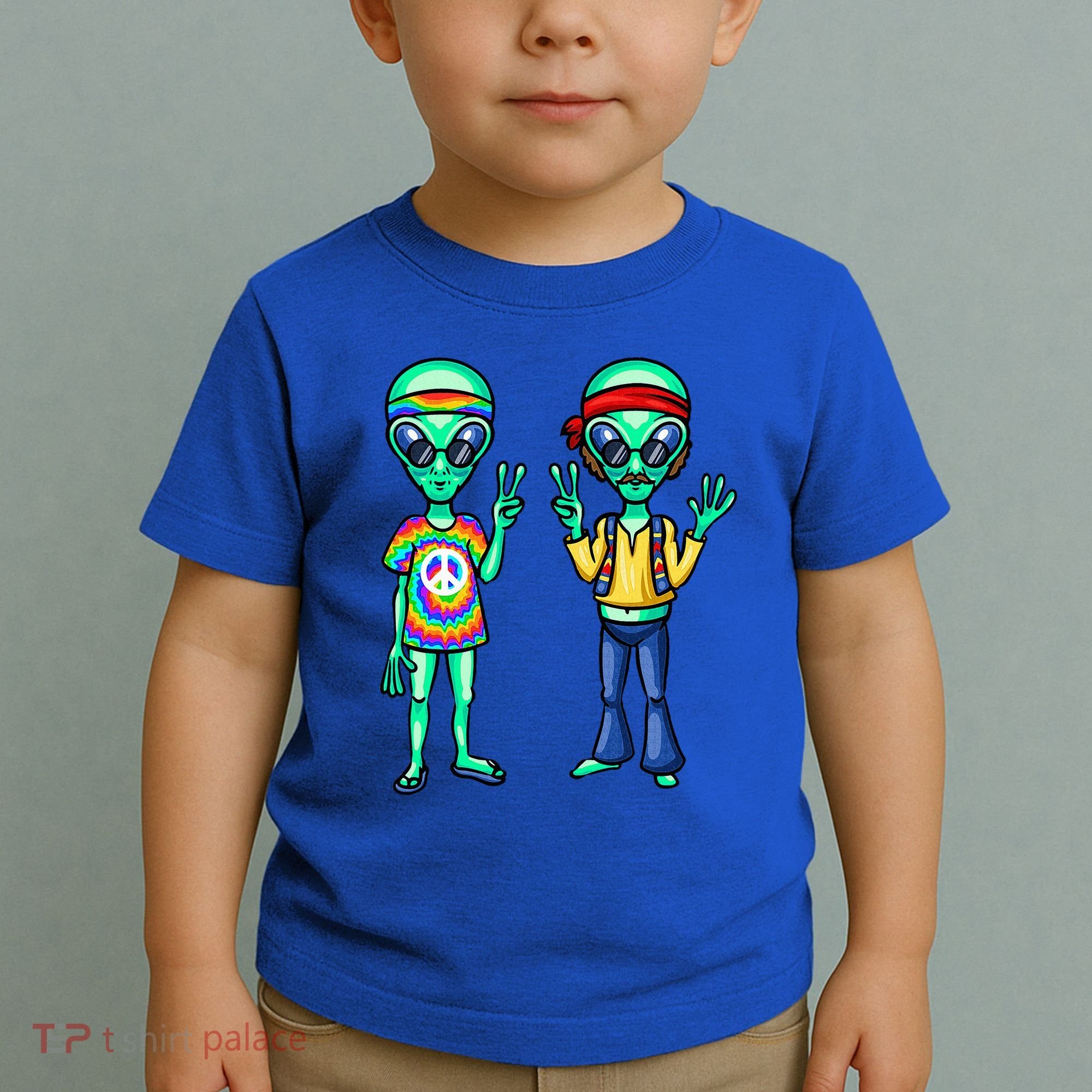 Funny Alien Alien Lover Hippie Aliens Believe In Aliens Toddler T-Shirt