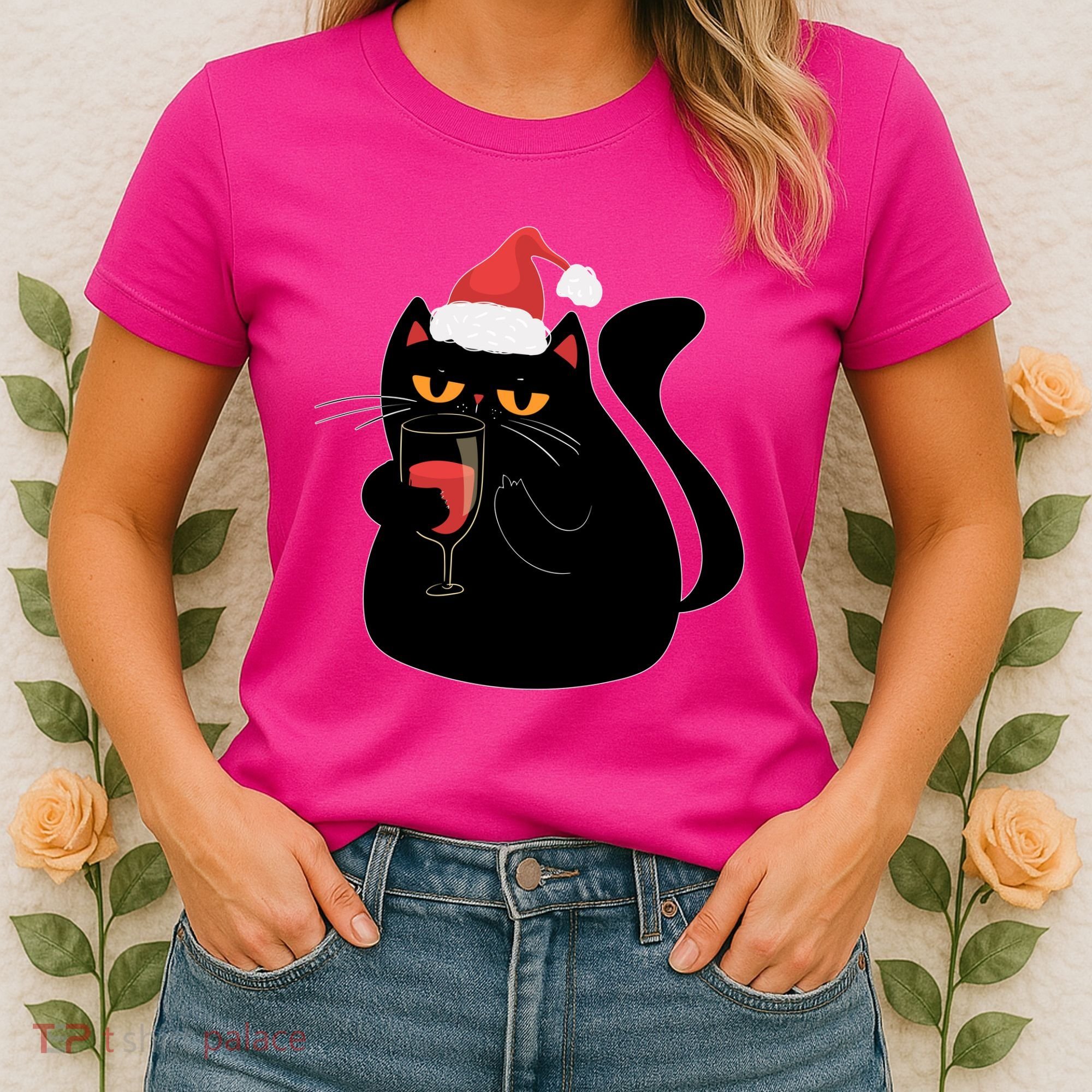 Funny Anti Christmas Drinking Grumpy Cat Flipping Bird Women's T-Shirt