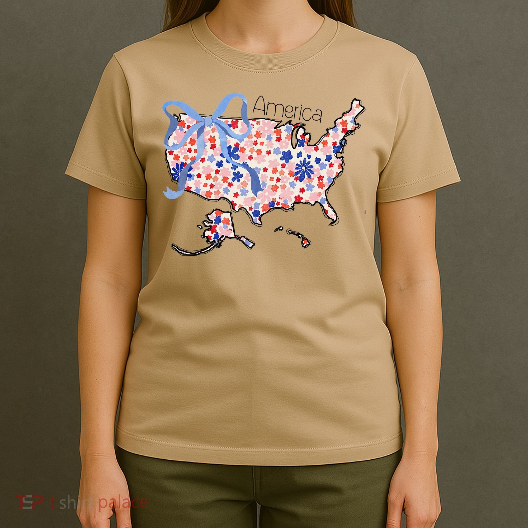 Floral America Coquette Bow USA Map 4th Of July Patriotic T-Shirt