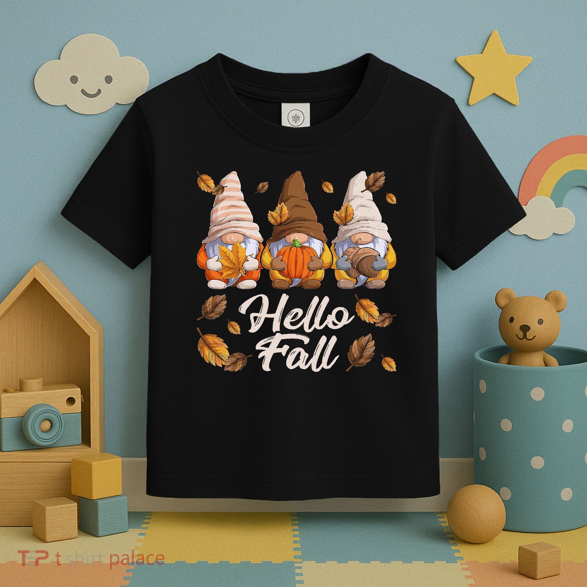 Funny Autumn Gnomes Autumn Leaves Hello Fall  Toddler T-Shirt
