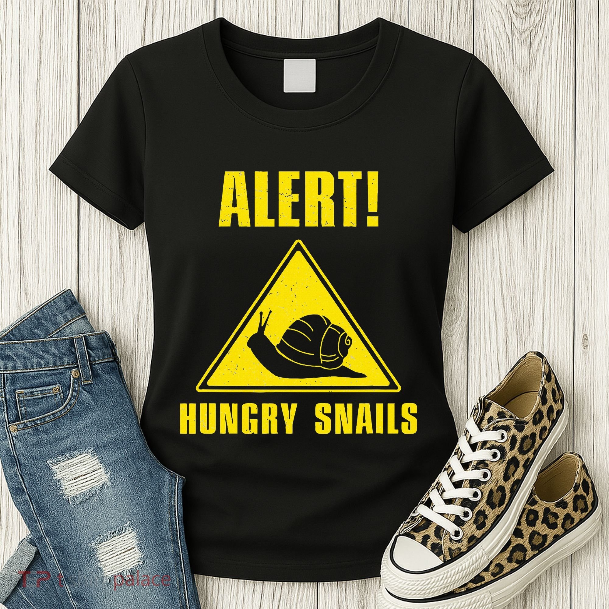 Funny Alert Hungry Snails For Snail Handler Snail Enthusiast Women's T-Shirt