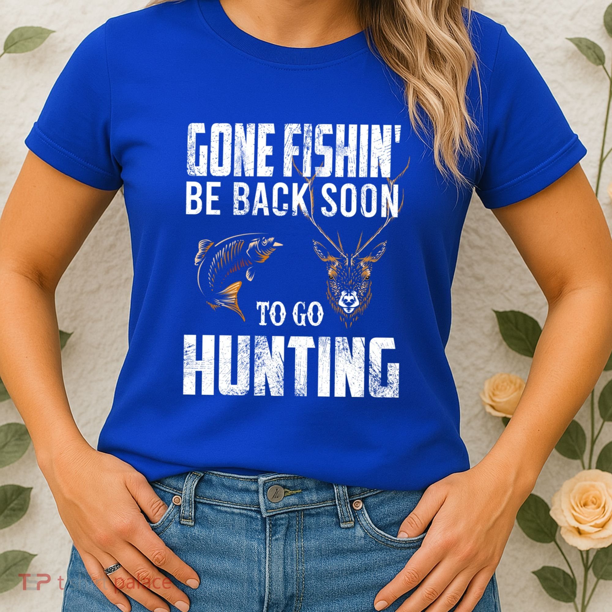 Fishing And Hunting Funny Fish Deer Hunter Gag Gift Gift Women's T-Shirt