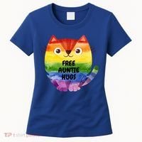 Free Auntie Hugs Pride Lgbtq Flag Cat Cool Gift Women's T-Shirt thumb 0