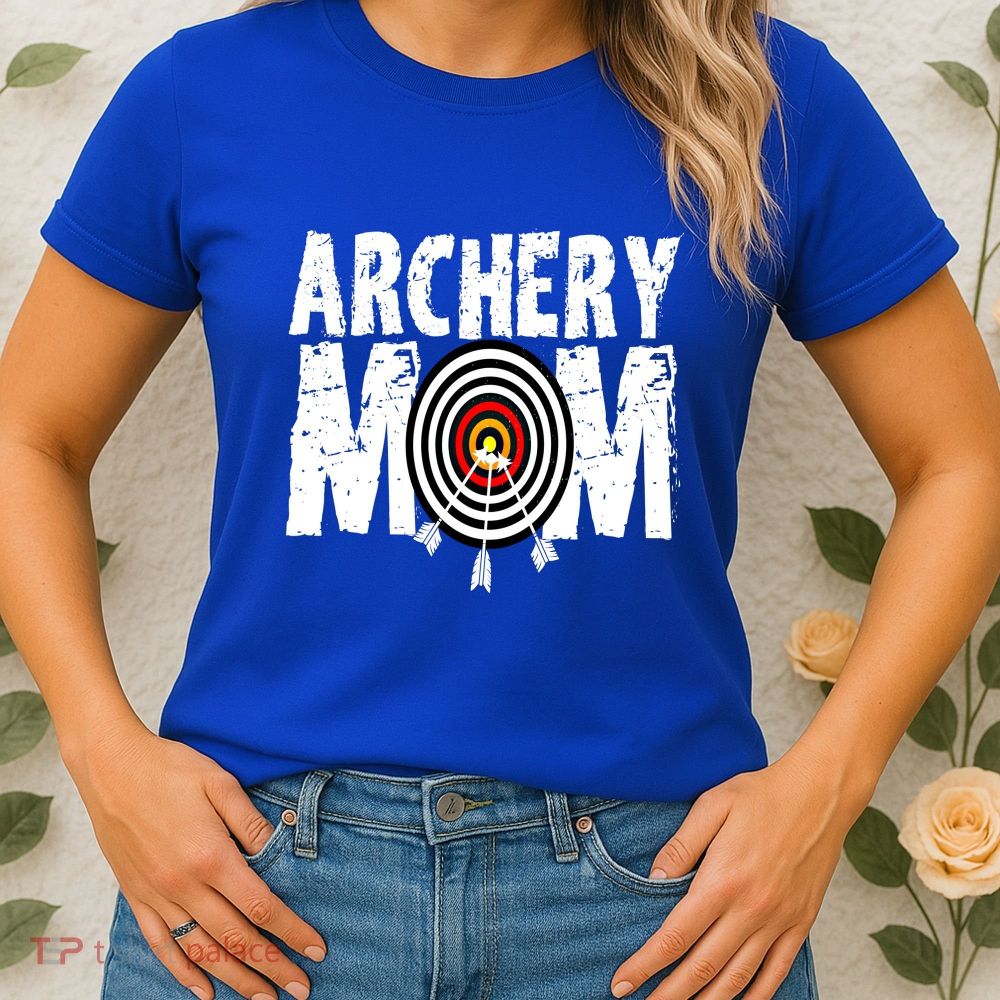 Funny Archery Mom Archery Shooter Bow Hunter Great Gift Women's T-Shirt