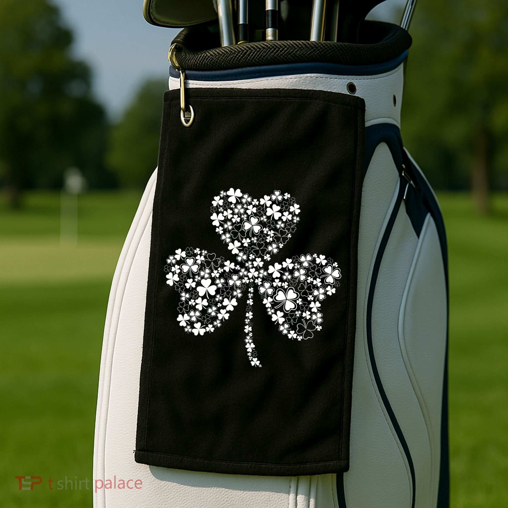 Family Of Shamrocks Cloverleaf Golf Towel