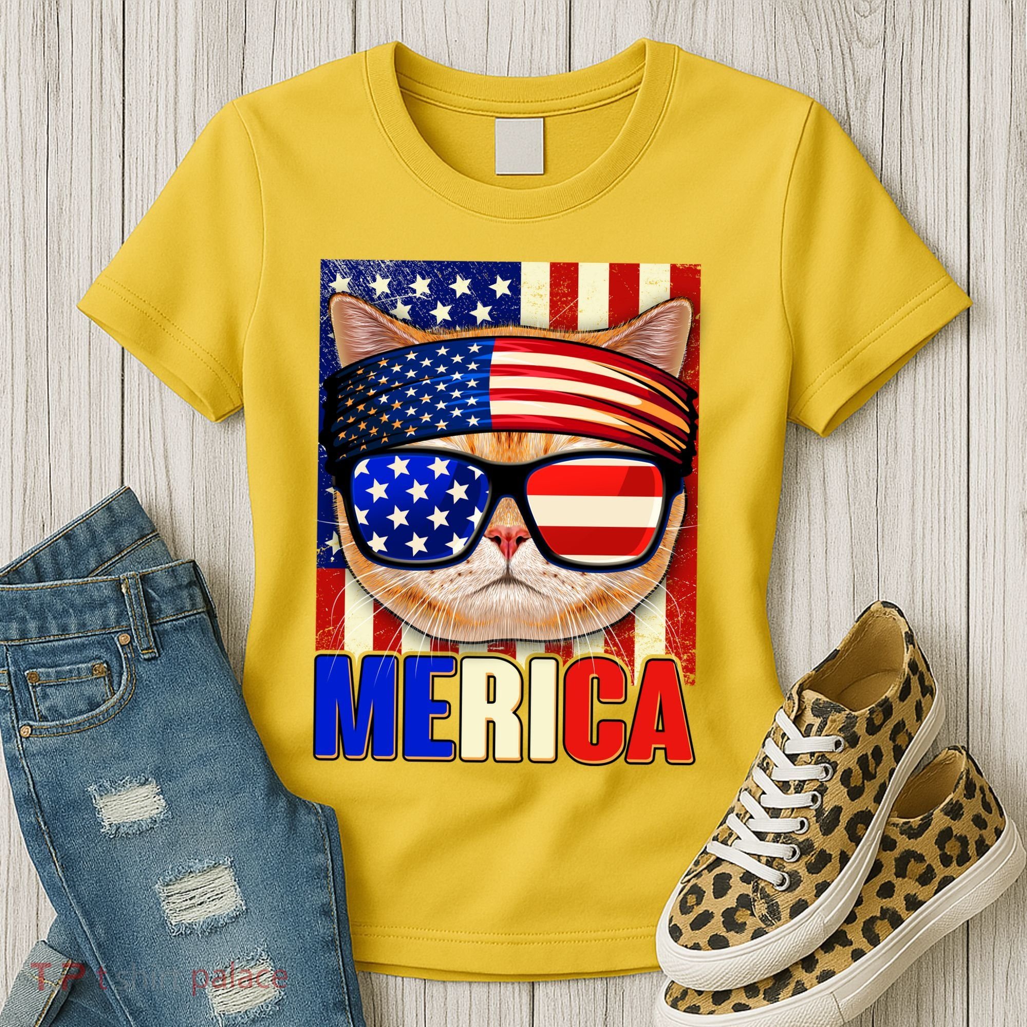 Funny American USA Flag Merica Cat Women's T-Shirt