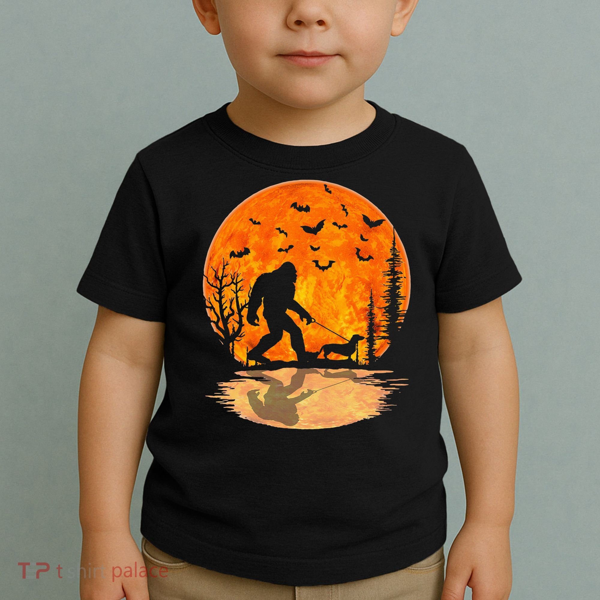 Funny Bigfoot and Wiener Dog Halloween Costume Toddler T-Shirt