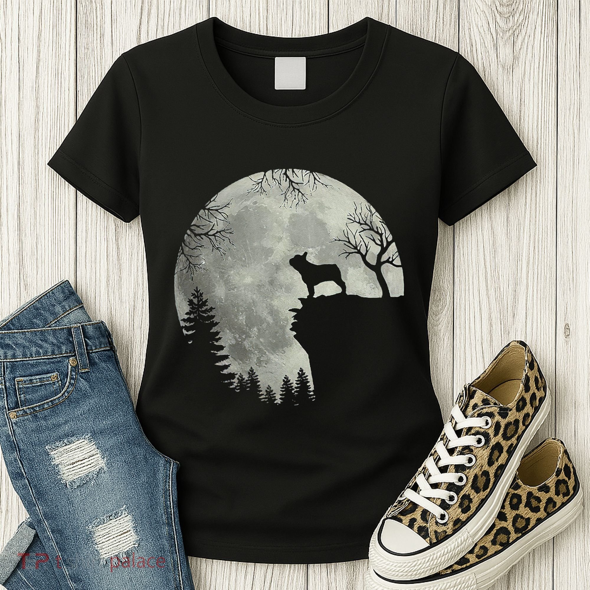 French Bulldog Dog And Moon Halloween Costume Women's T-Shirt