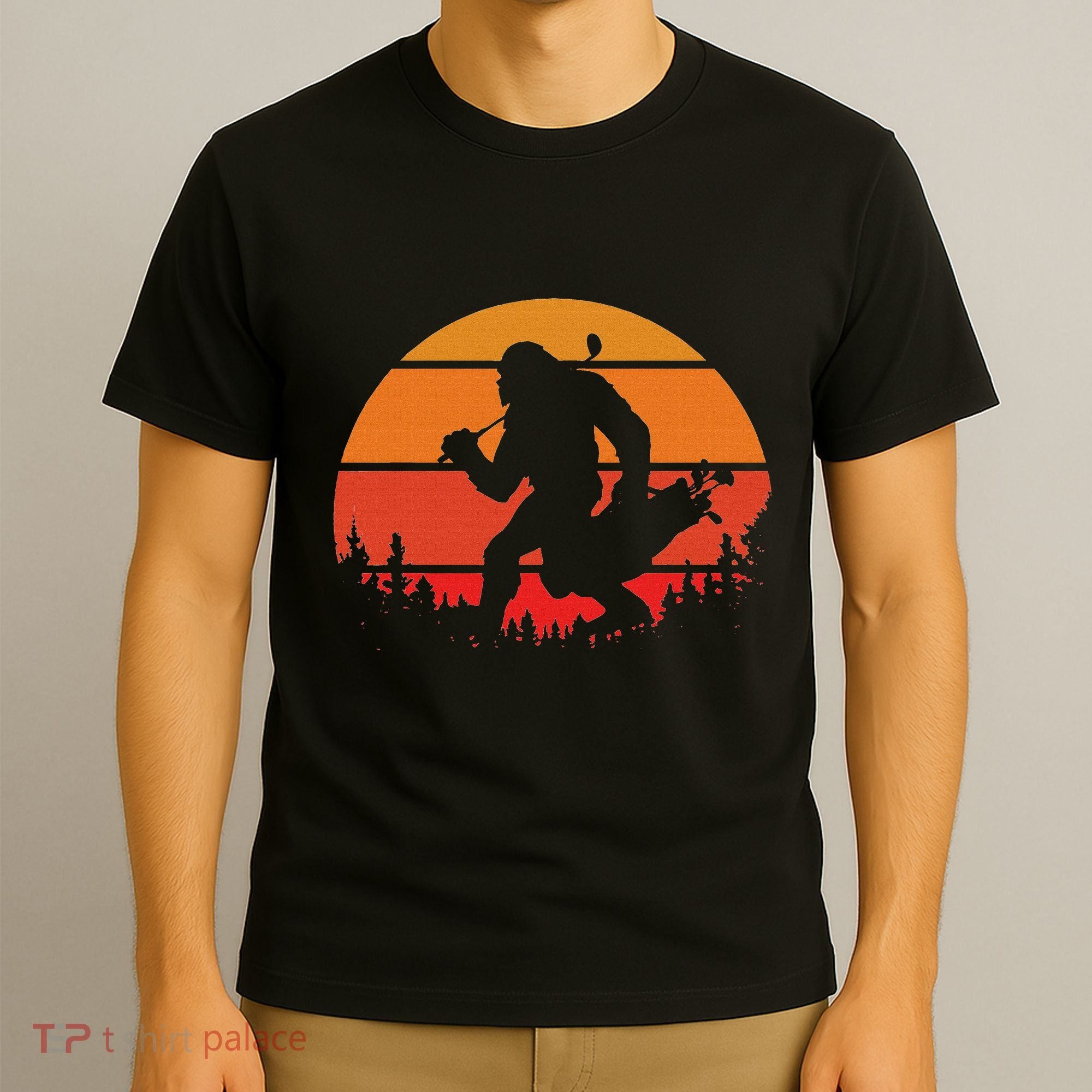 Funny Bigfoot Golf Retro Sasquatch Playing Golf T-Shirt