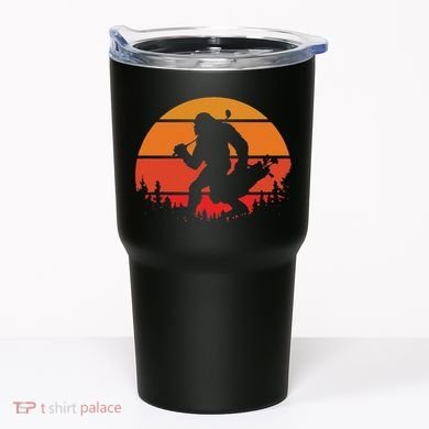 Funny Bigfoot Golf Retro Sasquatch Playing Golf Tumbler
