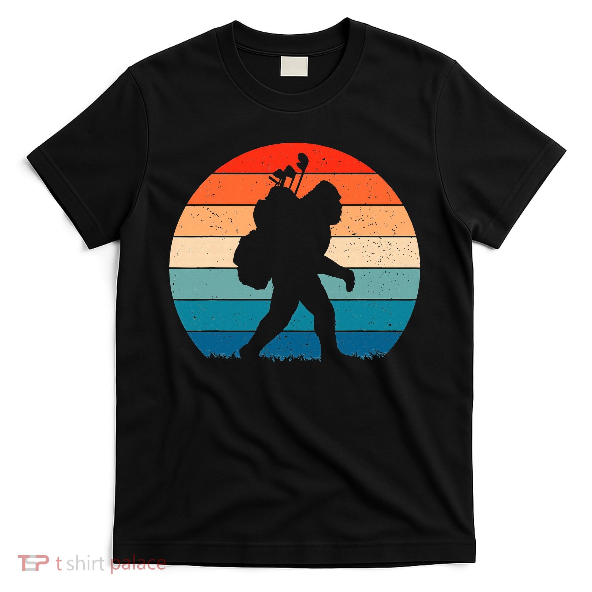 Funny Bigfoot Golf Vintage Retro Sasquatch Playing Golf Gift T-Shirt