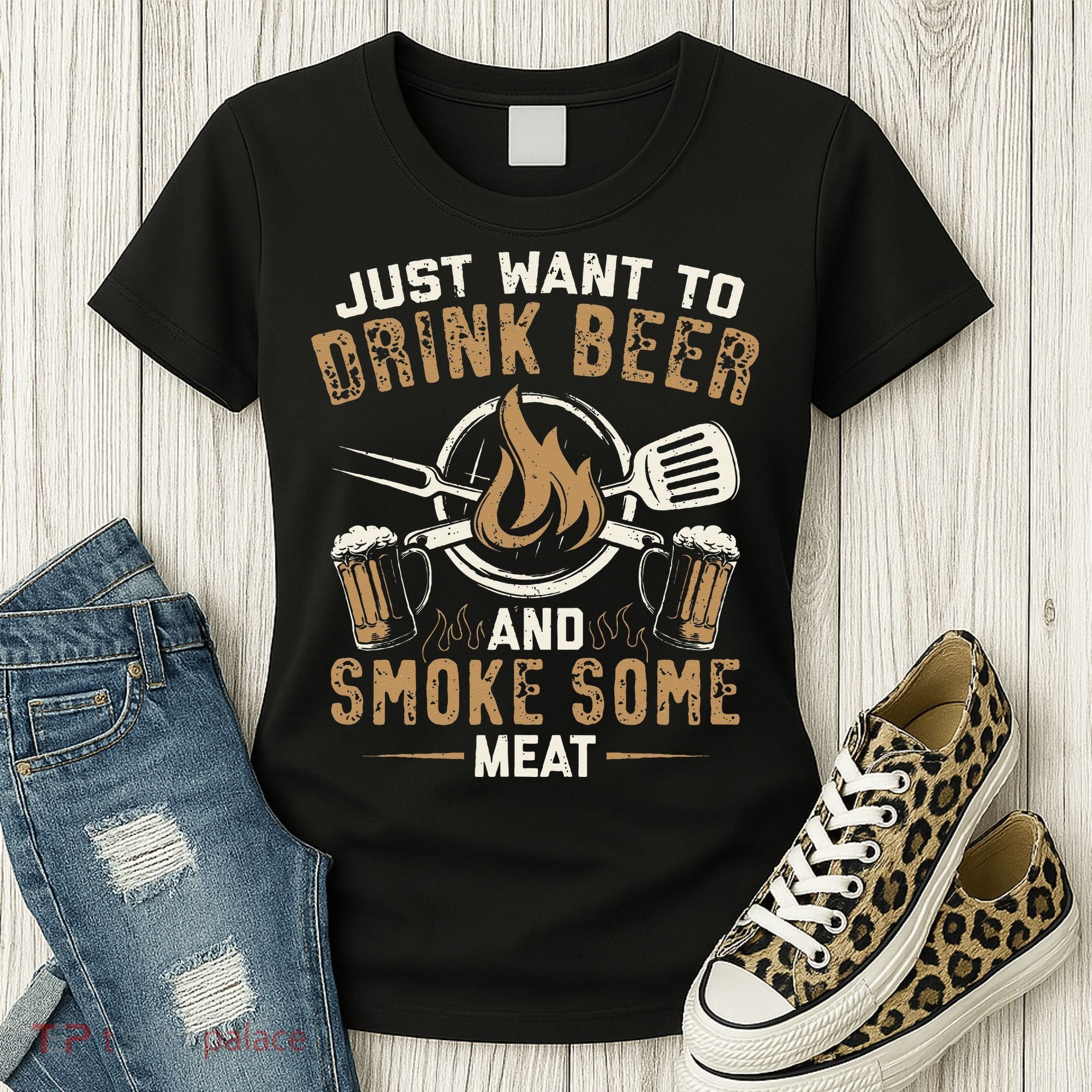 Funny BBQ Grill Chef Grilling Master Barbecue Lover BBQ Women's T-Shirt