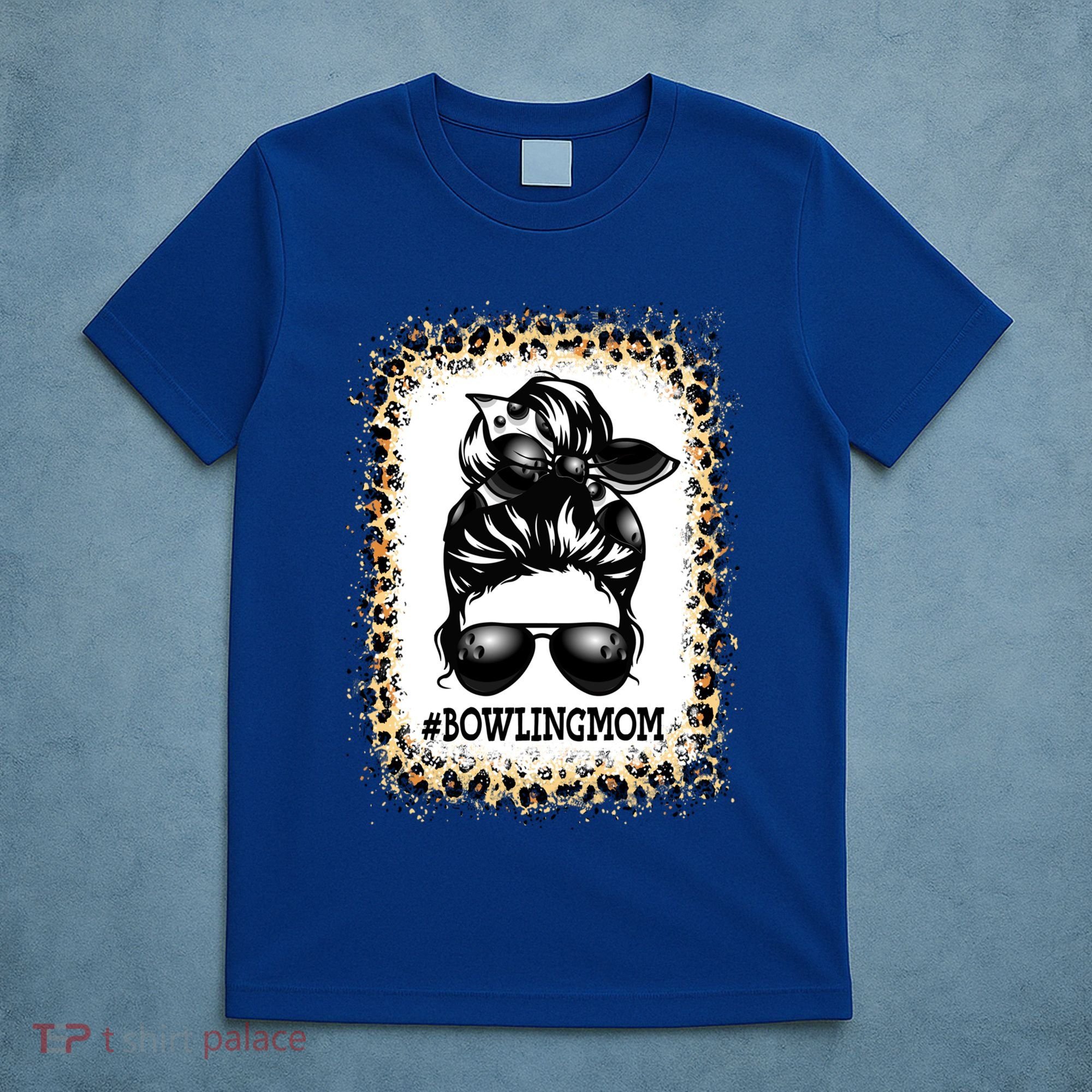 Funny Bowling Mom Messy Bun Player Mom Mother's Day Gift T-Shirt