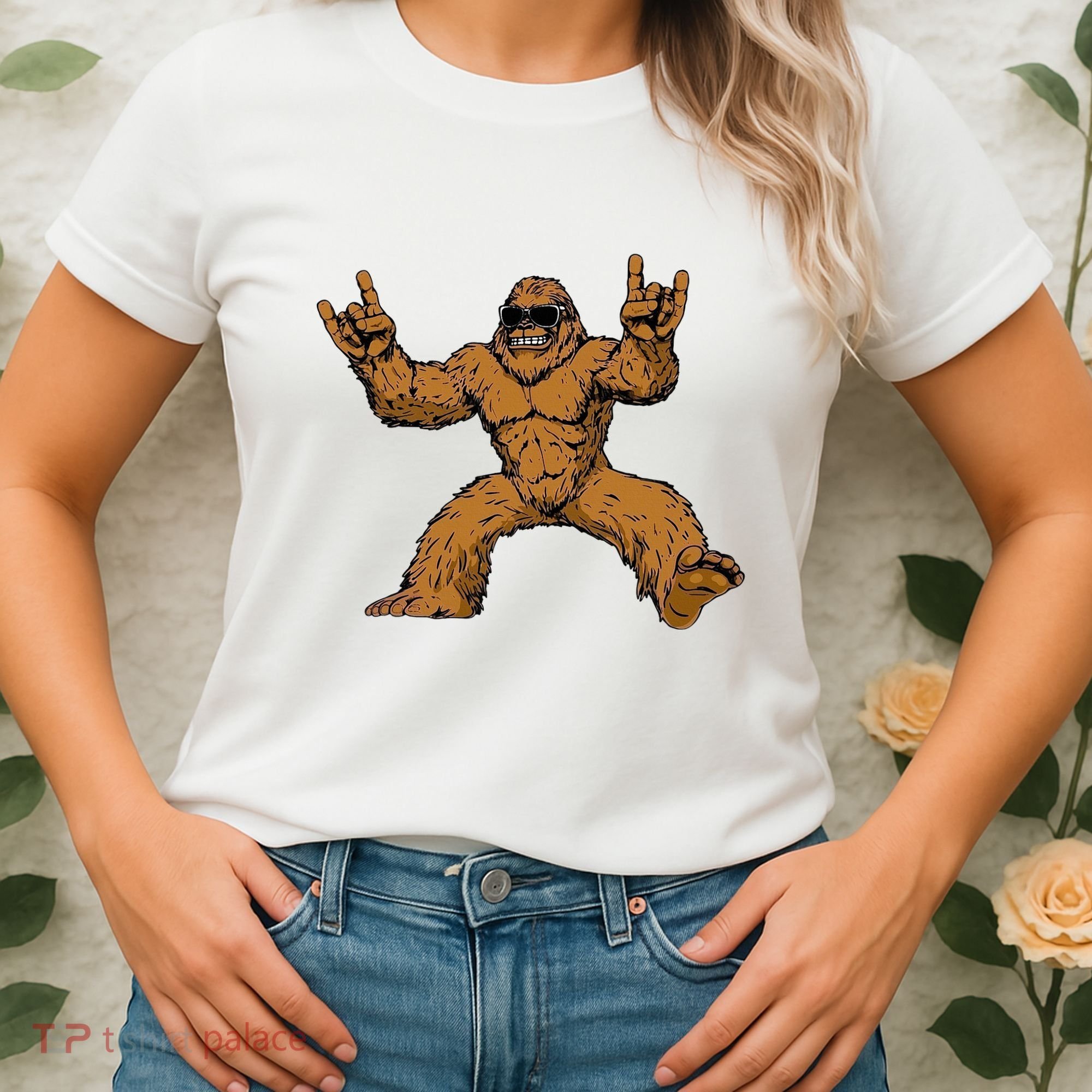 Funny Bigfoot Sasquatch Graphic Rock On Women's T-Shirt