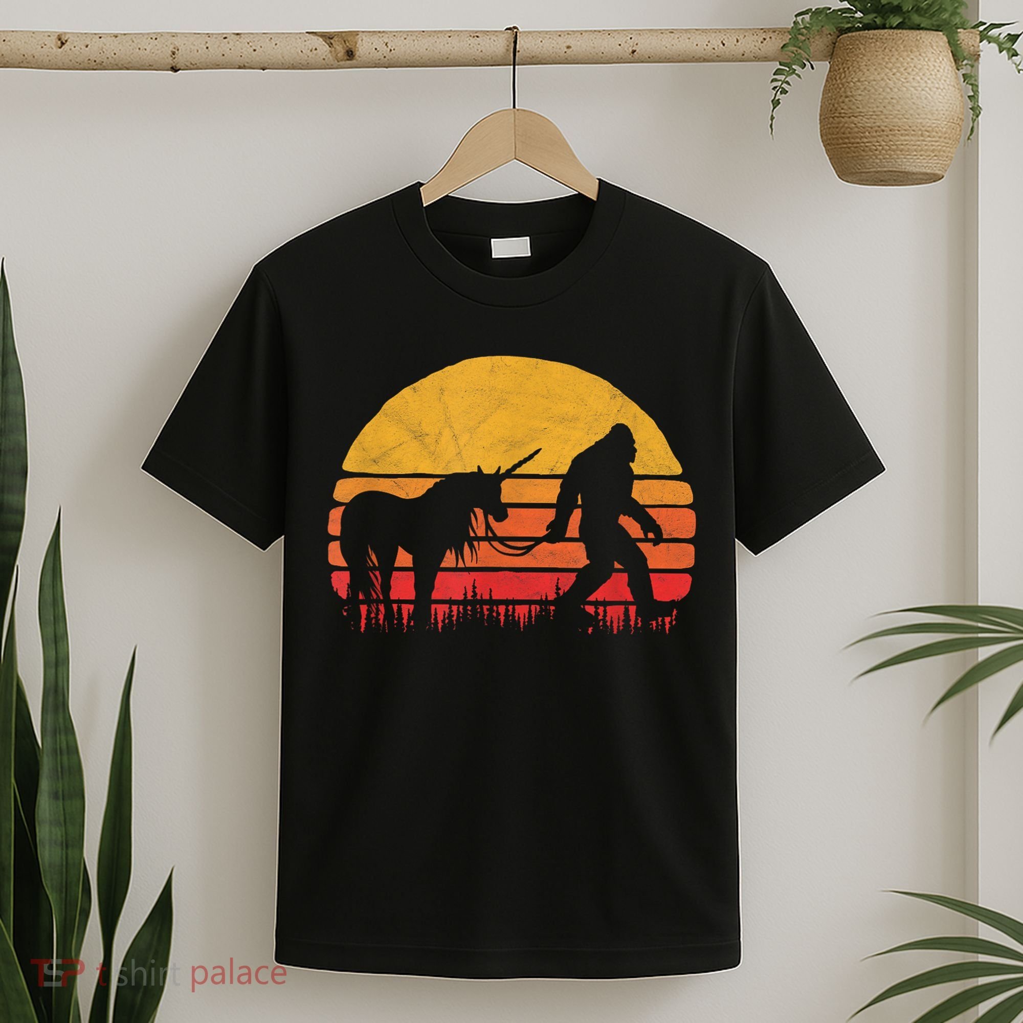 Funny Bigfoot Sasquatch & Unicorn Legends! T-Shirt