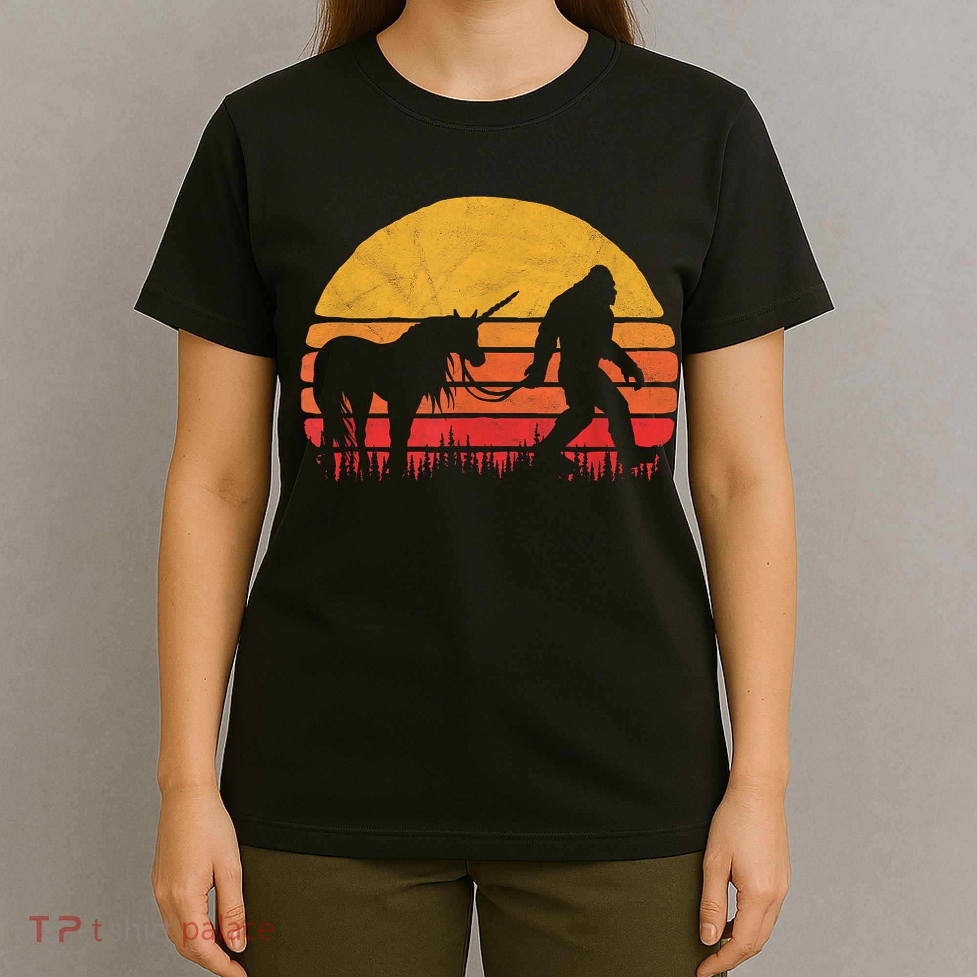 Funny Bigfoot Sasquatch & Unicorn Legends! T-Shirt