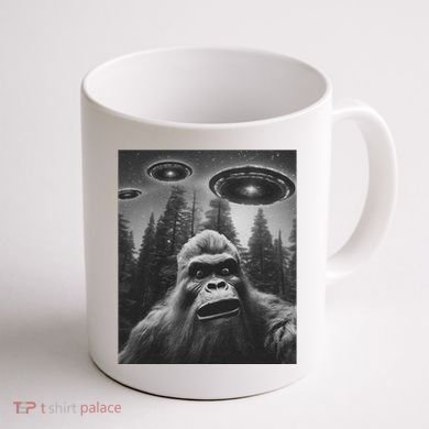 Funny Bigfoot Sasquatch Alien Ufo Coffee Mug back