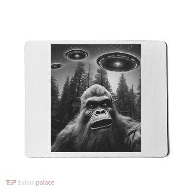 Funny Bigfoot Sasquatch Alien Ufo Mousepad