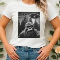 Funny Bigfoot Sasquatch Alien Ufo Women's T-Shirt thumb 2