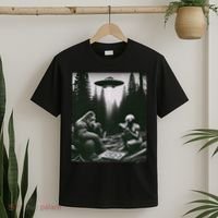 Funny Bigfoot With Alien Eating Pizza. Bigfoot And Alien Ufo T-Shirt thumb 2