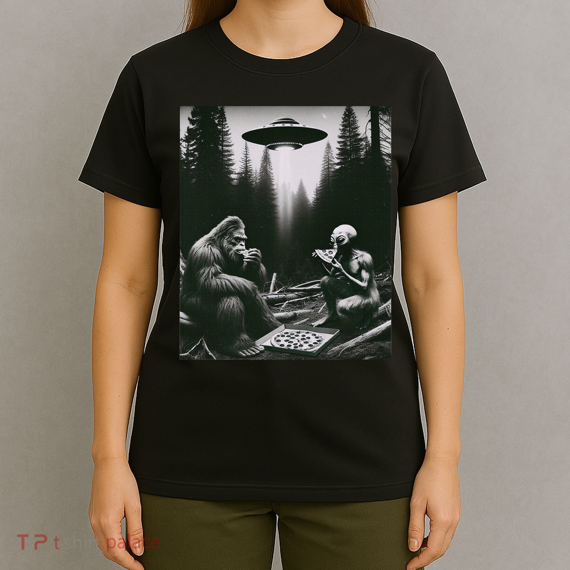 Funny Bigfoot With Alien Eating Pizza. Bigfoot And Alien Ufo T-Shirt