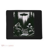 Funny Bigfoot With Alien Eating Pizza. Bigfoot And Alien Ufo Mousepad thumb 0