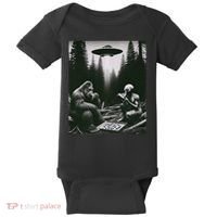 Funny Bigfoot With Alien Eating Pizza. Bigfoot And Alien Ufo Baby Bodysuit thumb 0