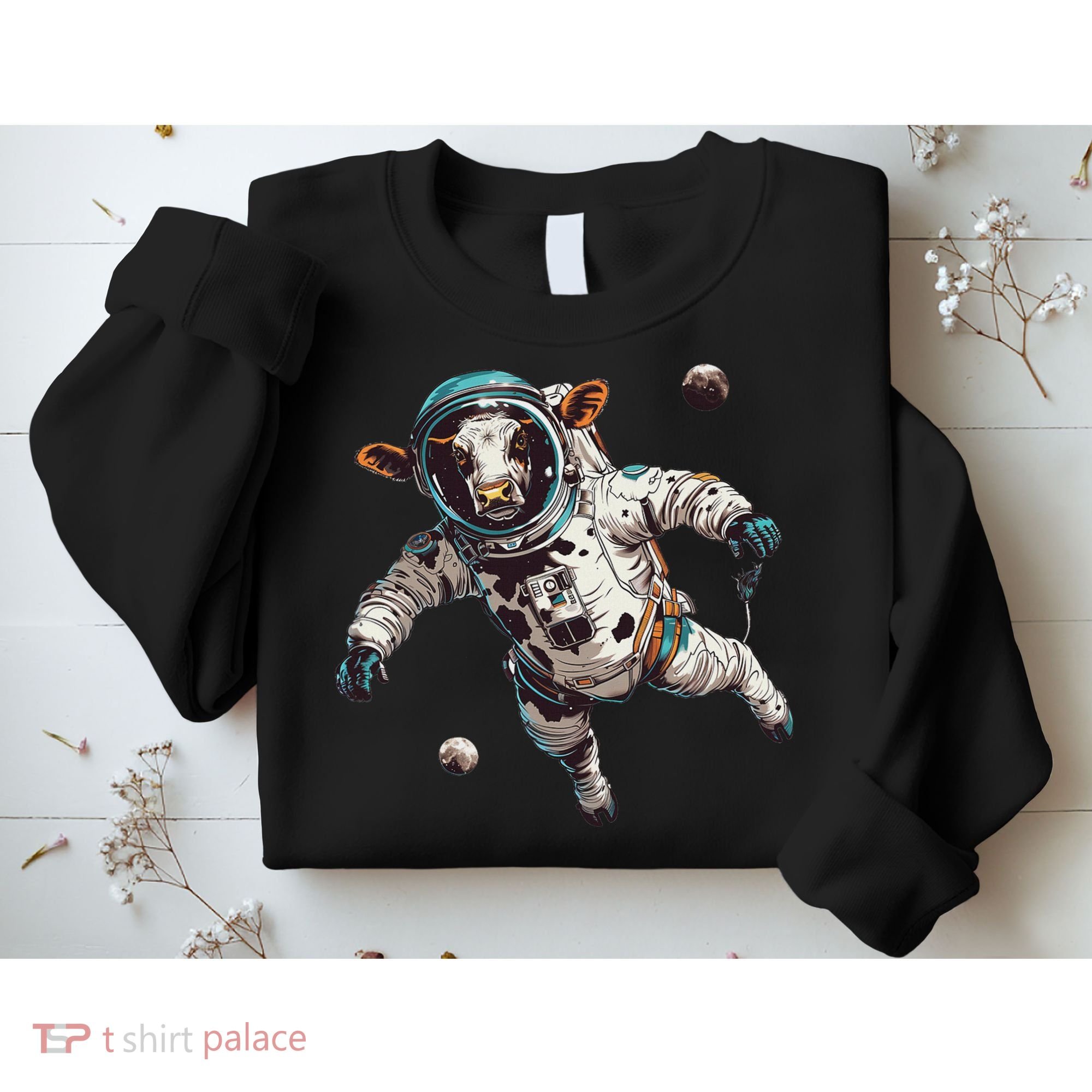 Funny Cow Astronaut In Space Sweatshirt